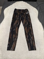New Lysse Women’s Printed Camo Pull On Legging Pants Size Medium picture