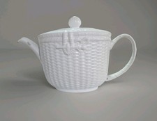 NEW Wedgwood Nantucket Basketweave White Bone China 1pt Teapot w/ Lid England  picture