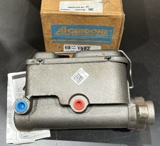 Cardone 10‑1982 Remanufactured Hydraulic Brake Master Cylinder NOS picture