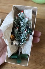 RARE VINTAGE EAST GERMAN SHACKMAN MINIATURE DOLL HOUSE CHRISTMAS TREE IN BOX picture