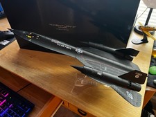 001650 Century Wings SR-71A Blackbird 1/72 Model Skunk Works USAF picture