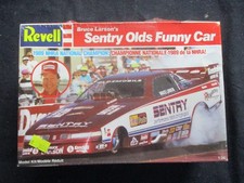 1990 Revell Bruce Larson's Sentry Olds Funny Car Model Kit #7460 UNOPENED picture