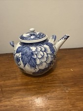 RARE LARGE 19TH CENTURY JAPANESE ANTIQUE PORCELAIN TEAPOT - Large picture