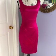 Hot pink (satin?) bodycon dress with zipper back picture