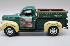 Studebaker 1947 Bait & Tackle Truck By Ertl & Thomas Kinkade 1:25 Diecast picture