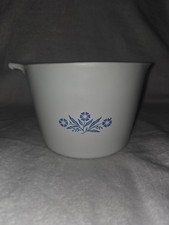 Vtg Corning Ware Blue Cornflower Measuring 1 QT  4 Cup Sauce Maker Pour Spout picture
