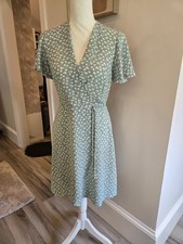 Monteau Los Angeles Green/White Floral Wrap Dress V-Neck Tie Knee L picture