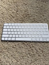 Apple Magic Keyboard A3203 Silver picture