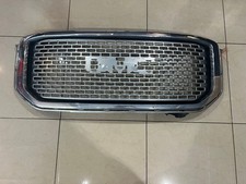 Grille Grill Black & Silver 2015-2018 GMC Yukon 84119634 OEM picture