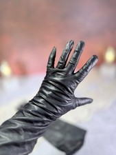 Vintage Caresskin by Superb Black Leather Gloves Size 7 Very Soft picture