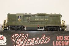 Atlas Classic HO Scale Reading EMD GP7 Diesel Locomotive #603 DCC Ready 8417 picture