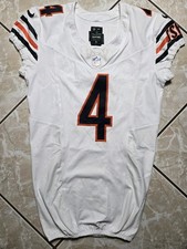 Nike D'Andre Swift Autographed Chicago Bears 2023 Game Issued Jersey Size 42+6 picture
