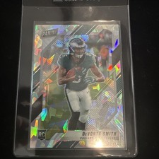 2021 Panini National Convention VIP Gold Pack DeVonta Smith RC3 Cracked Ice /99 picture