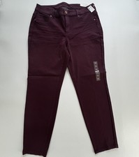 Maurices Womens 16W Short Burgundy Jeggings Jeans NWT Skinny Stretch picture