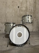 Vintage 1965 Ludwig Super Classic Drumset Silver Sparkle Born Together Original picture