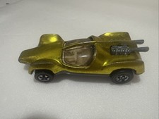 Vintage Hot Wheels Redline MANTIS Spectraflame Yellow, White Interior & Badge US picture