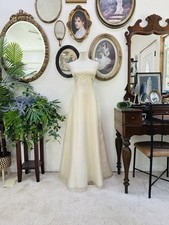Vintage Steppin Out Cream Dress — Romantic Minimalist Bridal Style picture