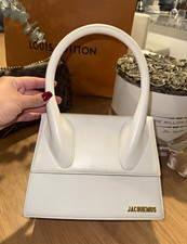 Jacquemus Le Grand Chiquito Women’s White Top Handle Bag Gold picture