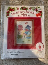 Vtg 1982 LeeWards Strawberry Shortcake Cross Stitch Kit Blueberry Muffin Apricot picture