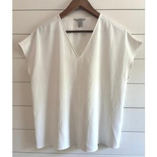 H&M Women’s White V-Neck Relaxed Fit Cap Sleeve Center Seam Shirt | Size 2 picture