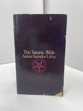 The Satanic Bible - Anton Szandor LaVey - Paperback First Edition 1972 7th Print picture