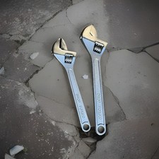 2pcs Jumbo Size Adjustable Wrench set 15