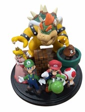 Club NINTENDO 2010 Platinum Award Super Mario Luigi Bowser Yoshi Toad Figurine picture