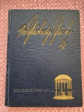 1942 University of North Carolina Yackety Yack Yearbook  UNC picture