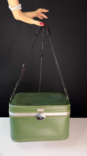 Vintage 1970s avocado green train case shoulder strap AMELIA EARHART makeup picture