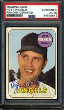 Hoyt Wilhelm PSA DNA Cert Signed 1969 Topps Autograph picture