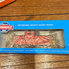 Athearn HO Gulf, Mobile & Ohio Wide-Vision Caboose #2951 RND90160 picture