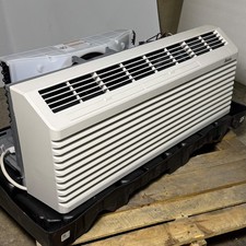 AMANA PTAC Wall Mounted Air Conditioner White 15000 BTUPTC153K35CXXX (New Other) picture