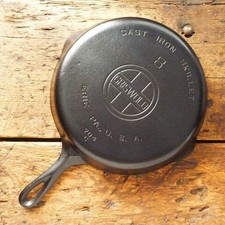 Vintage GRISWOLD Cast Iron SKILLET Frying Pan # 8 LARGE BLOCK LOGO - Ironspoon picture
