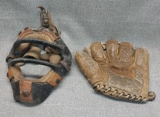 Vintage Wilson A3020 Catchers Mask & 1930s Gabby Hartnett Baseball Glove Lot picture