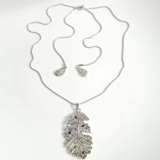 Chicos Leaf Pendant Necklace Adjustable Chic Women Party Vacation Jewelry Gift picture