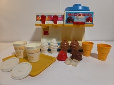 VTG Fisher Price McDonalds Soft Serve Soda Fountain Ice Cream Drink Set Machine picture