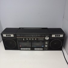 Vintage Goldstar TW-P51 Boombox AM/FM Stereo with Dual Cassette Recorder Tested picture