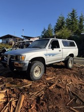 1992 Toyota Pickup 1/2 TON SHORT WHEELBASE DLX picture