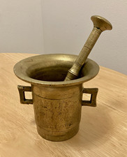 19th Century Antique Solid Brass Mortar & Pestle Heavy Cast Design 4 Pounds picture