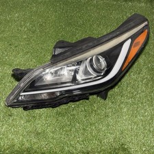 16-17 Hyundai Sonata HYBRID Driver Left HALOGEN Headlight Genuine OEM 92101-E60 picture