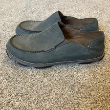 OluKai Moloa Mens Leather Slip On Shoes Charcoal Grey Moccasins Size 10 Hawaian picture