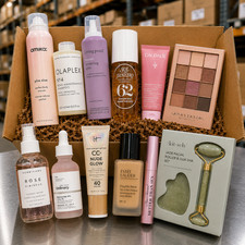 VIP Premium Beauty Surprise Box – Luxury Makeup & Beauty Bundle picture