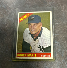 Topps 1966 Roger Maris New York Yankees #365 Base Set Baseball Card picture