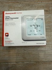 Honeywell T6 Pro Smart Thermostat Wi-Fi Multi-Stage TH6220WF2006 BRAND NEW picture
