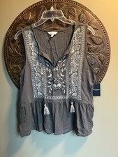 NWT Lucky Brand Boho Embroidery  Gray Sleeveless  Top Size M picture