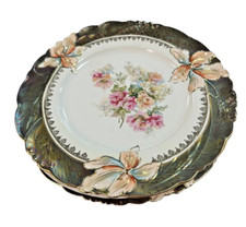 ANTIQUE S&T RS GERMANY REINHOLD SCHLEGELMILCH IRIDESCENT FLORAL PLATES SET OF 2 picture