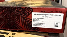 MEDJOOL DATES 11 LB. EXTRA FANCY ORGANIC. CALIFORNIA DATES.  picture
