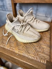 Adidas Yeezy Boost 350 V2 Bone Sneakers picture
