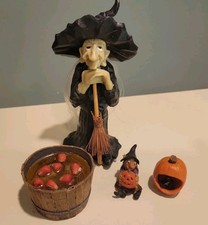 Lot of WITCH 5