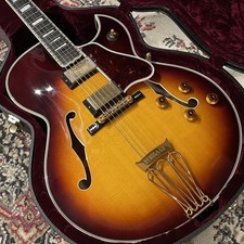 Gibson Custom Shop Custom Crimson Byrdland 2015 Electric Guitar Used Tested picture